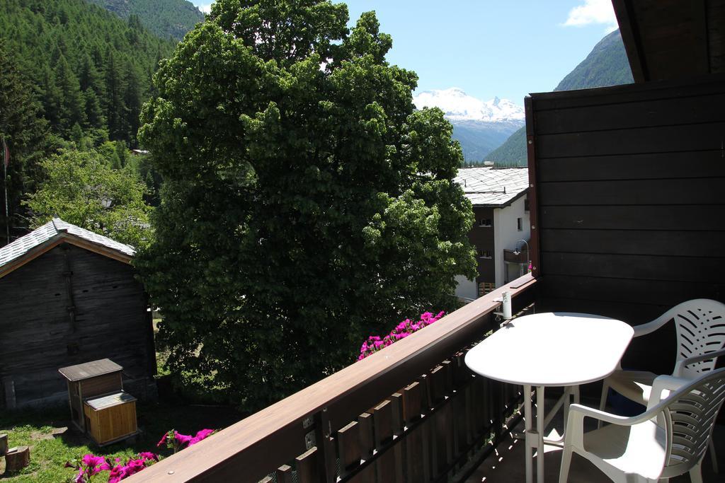 Ferienwohnungen Wallis - Randa bei Zermatt Zimmer foto